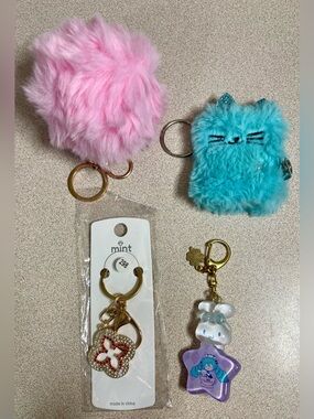 Kawaii Keychain & Bag Charm Bundle Cinnamoroll Cat Pom Pom Rhinestone 4 Pc